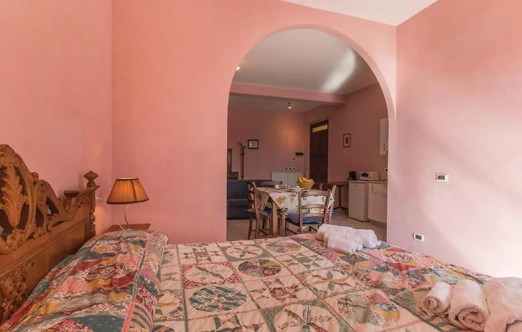 Gasthaus Borgo Nuovo San Martino Ambra Landhaus