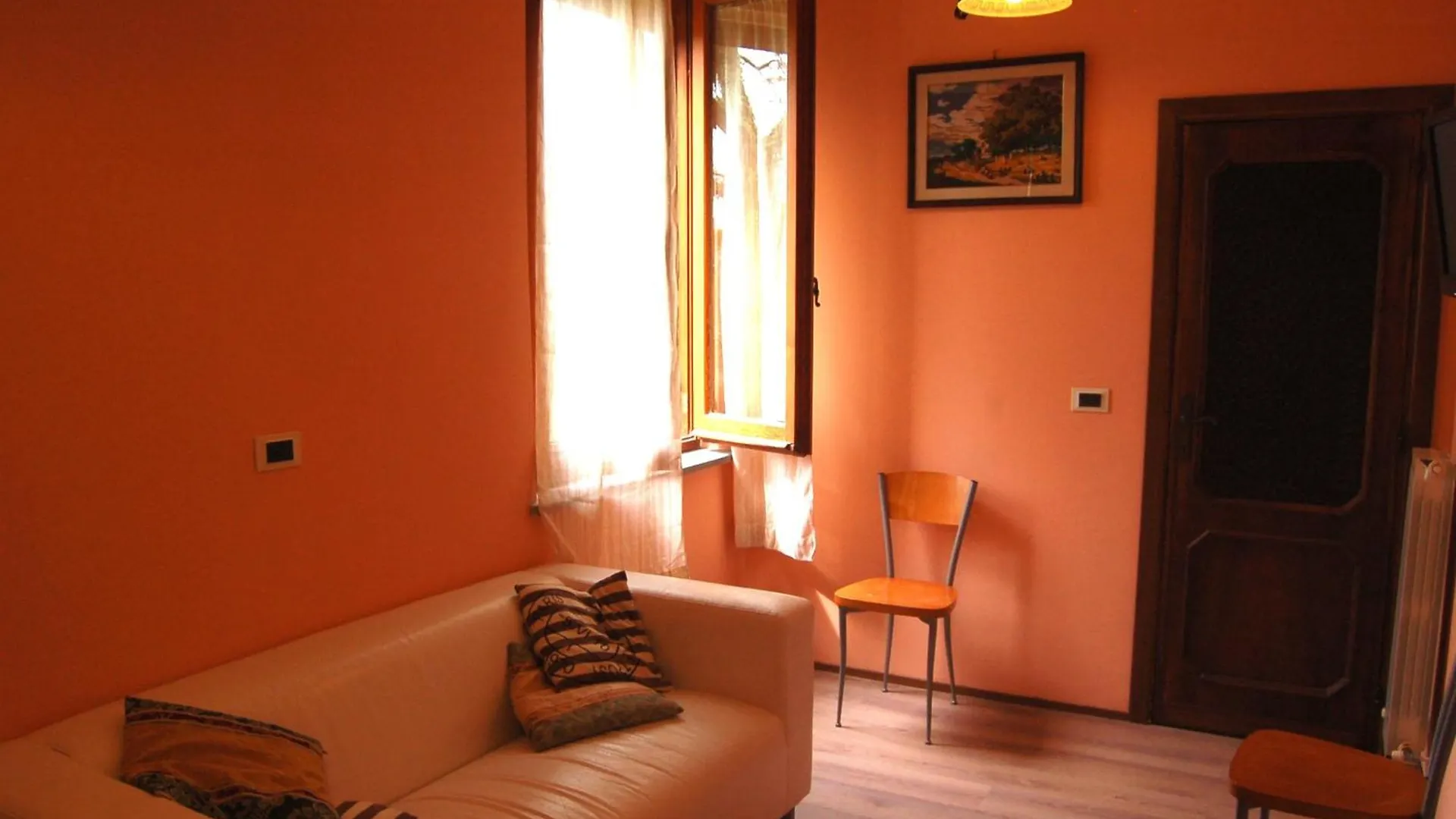 Gasthaus Borgo Nuovo San Martino Ambra Italien
