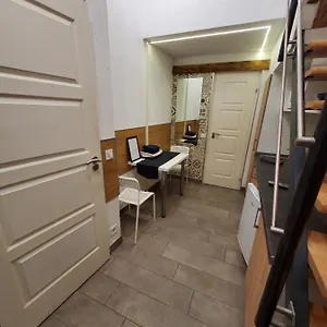Economy And Appartamento Budapest