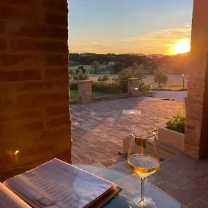Landhaus Agriturismo Il Tiro, Castel del Piano (Perugia)