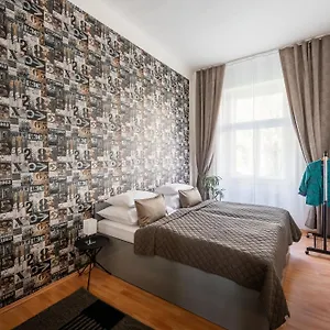 - Karlin Appartamento Praga