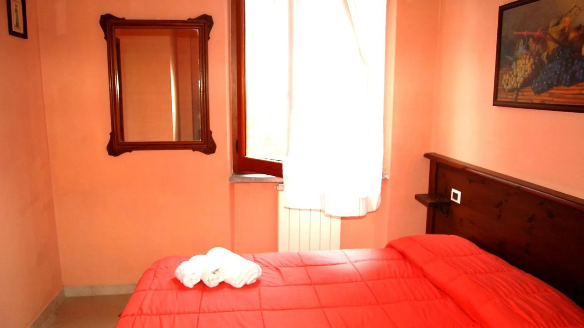 Borgo Nuovo San Martino Guest House Ambra 0*,  Italy