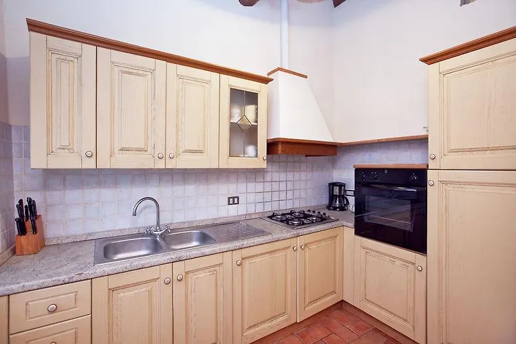 Borgo Nuovo San Martino Guest House Ambra 0*,  Italy